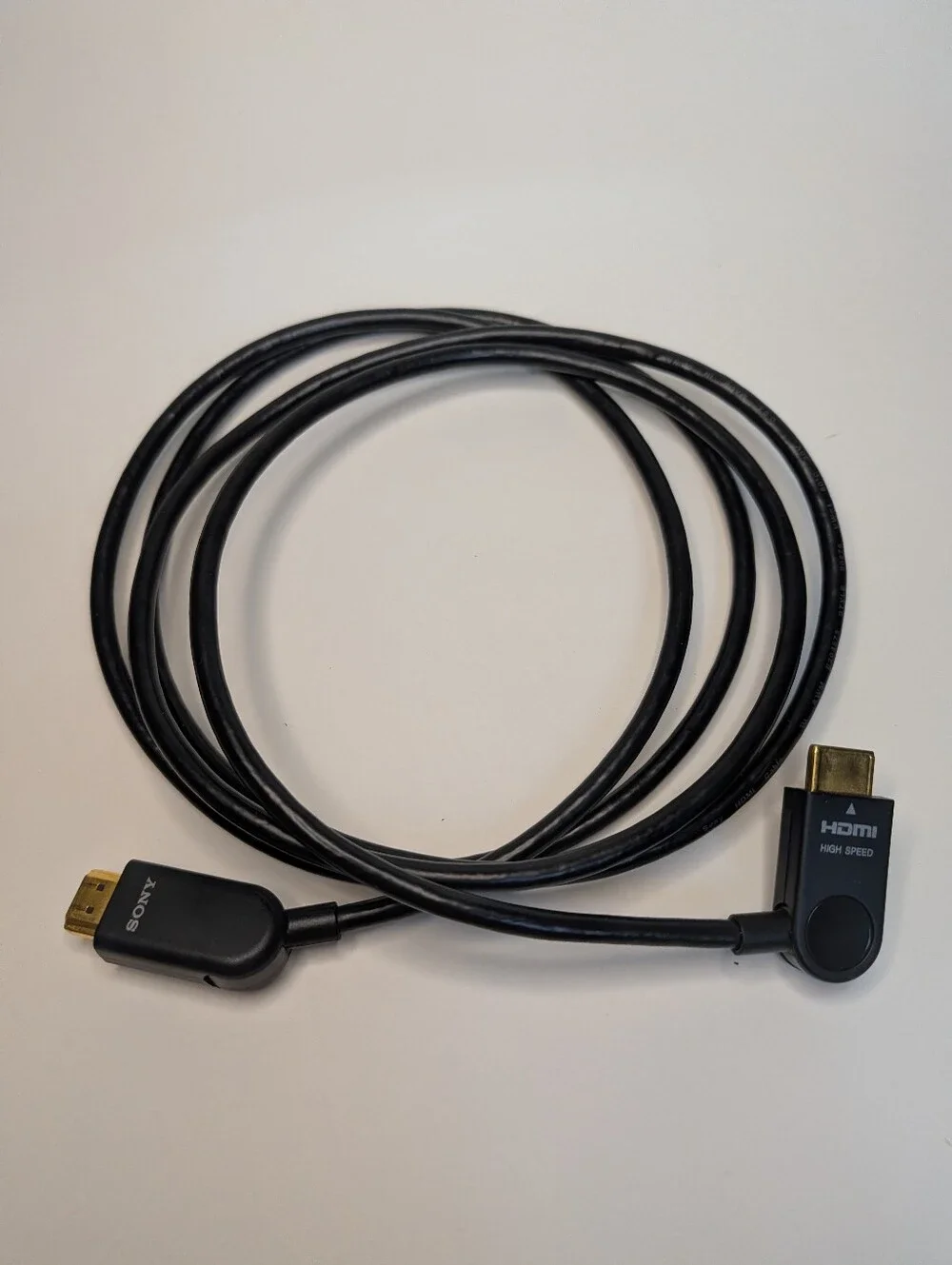 Sony Vertical Swivel High Speed HDMI 6ftCable - 3.3'